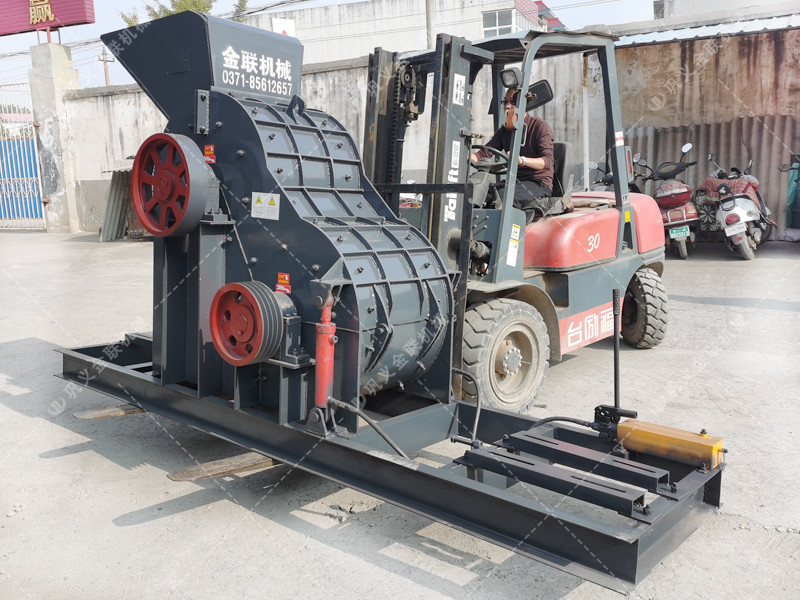 中型雙級粉碎機設備發貨圖片