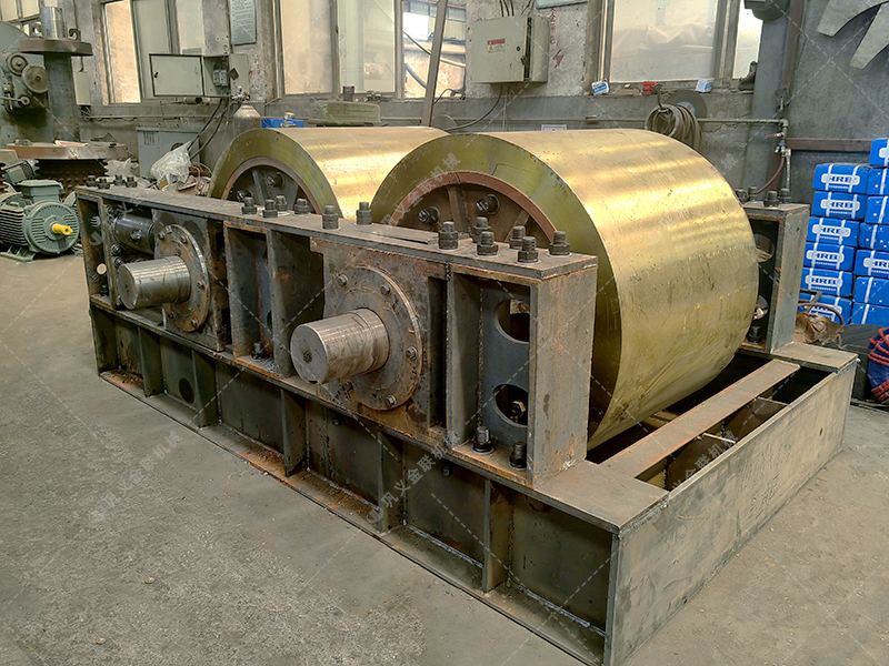 如何選擇適合您的液壓對(duì)輥制砂機(jī)？購(gòu)買(mǎi)指南來(lái)了！