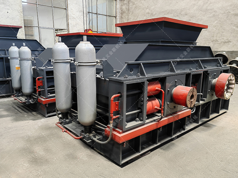 青石制砂難題多？對(duì)輥破碎機(jī)如何輕松應(yīng)對(duì)？